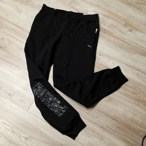 LG - Black pants